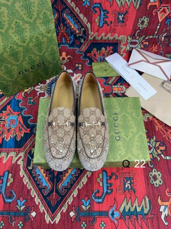 Picture of Gucci Shoes _SKUGuccisz35-40SF01365923